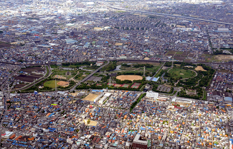 大東市で給湯器の交換を検討中の方へ！ 池に浮かんだ幻の城